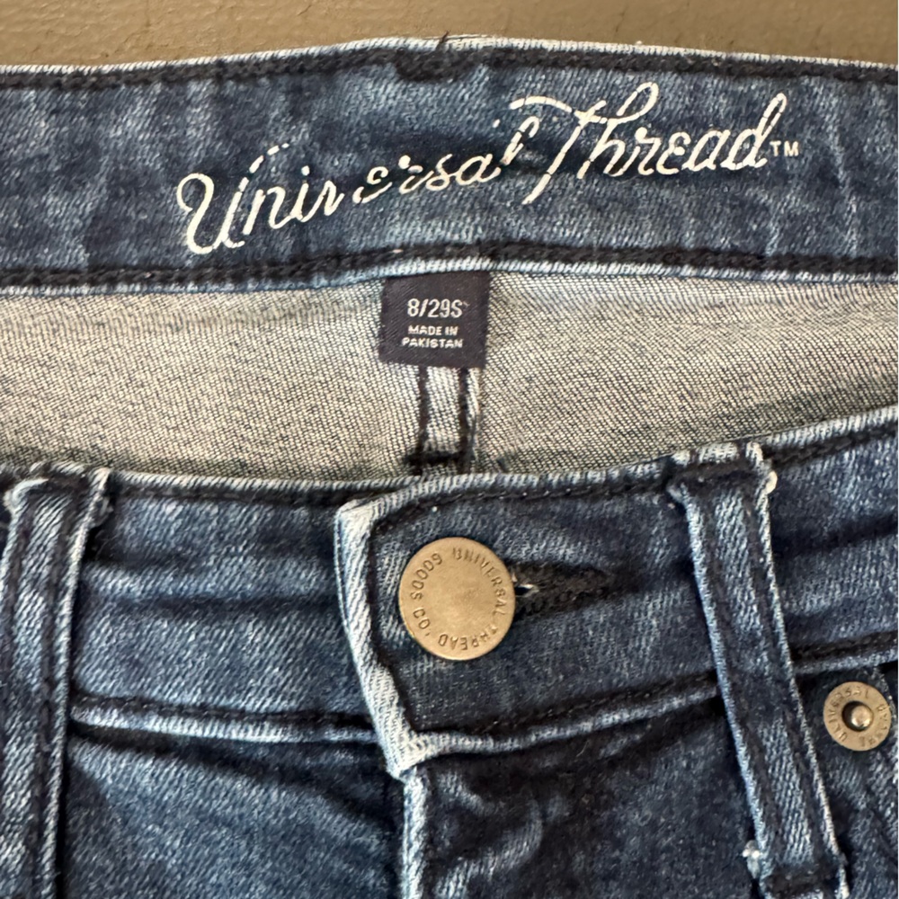 Universal Thread Jeans - Picture 3 of 6